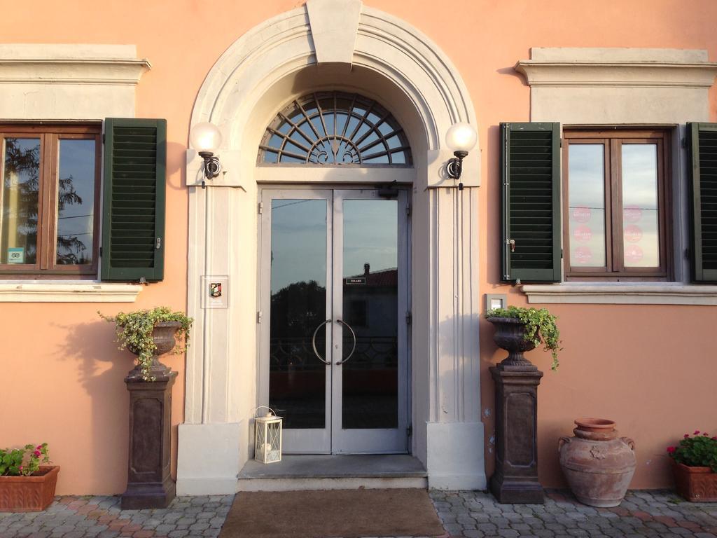 Hotel La Vedetta Livorno Buitenkant foto