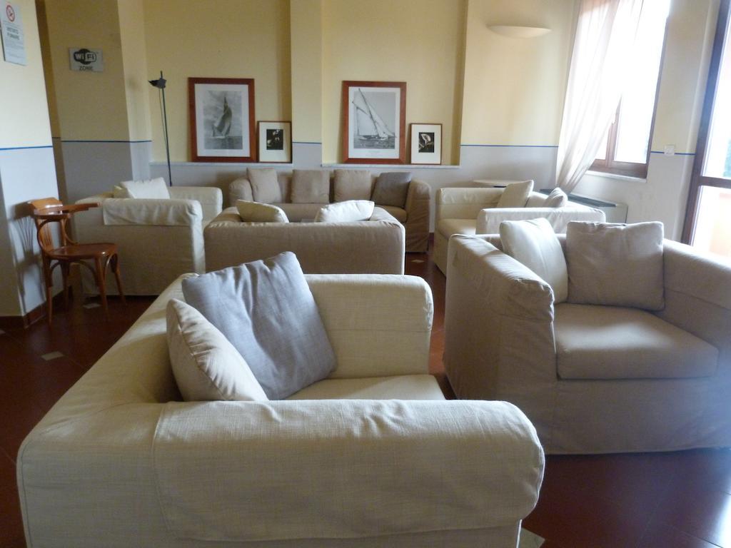 Hotel La Vedetta Livorno Buitenkant foto