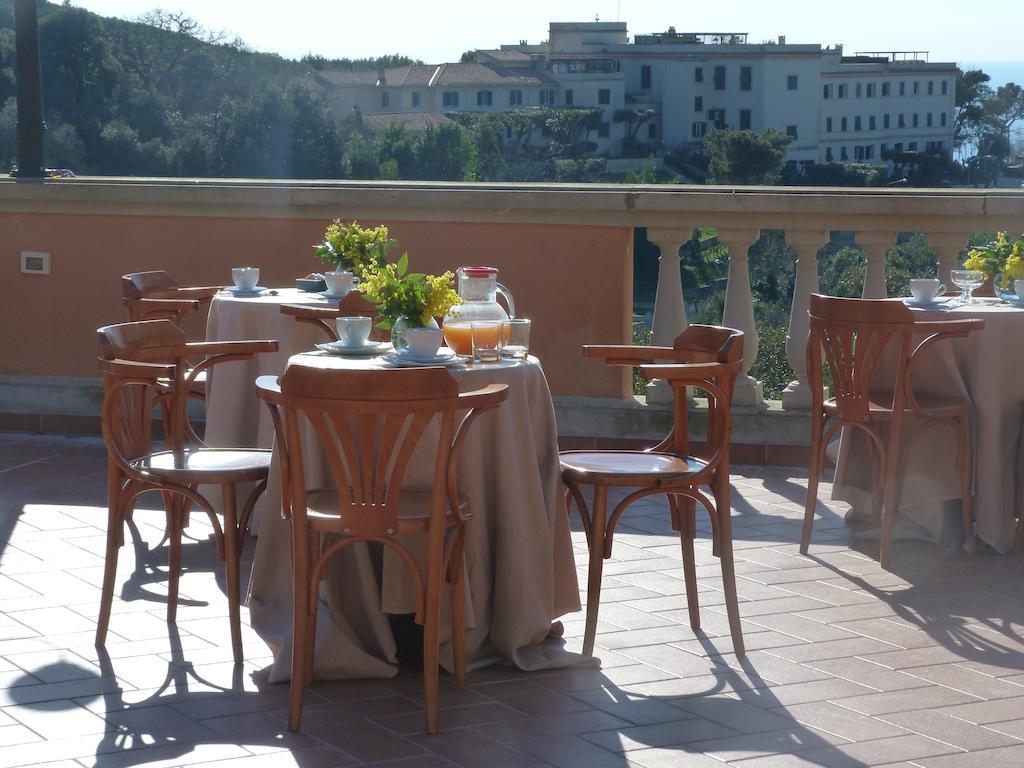 Hotel La Vedetta Livorno Buitenkant foto